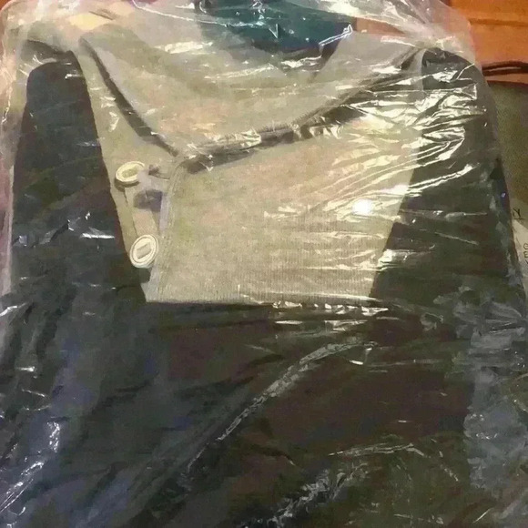 Reliance garment - Picture 8 of 8